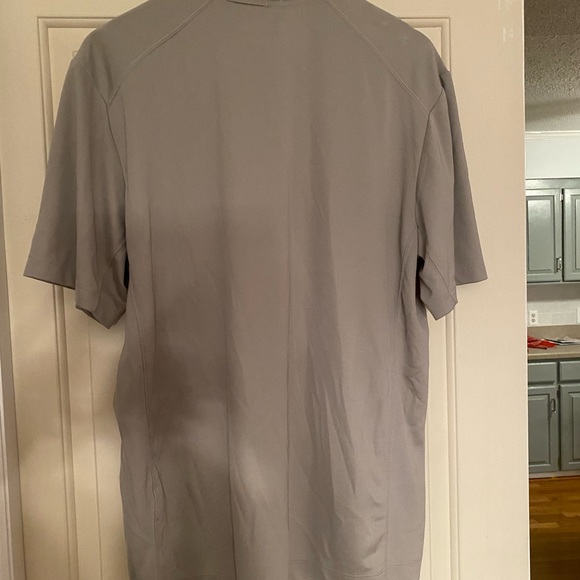 Classic gray Nike golf in size large - Picture 3 of 4